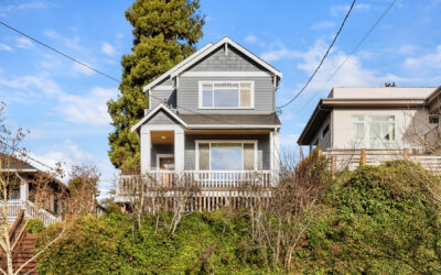 Beautiful Seward Park Three Bedroom Craftsman Style Home For Rent